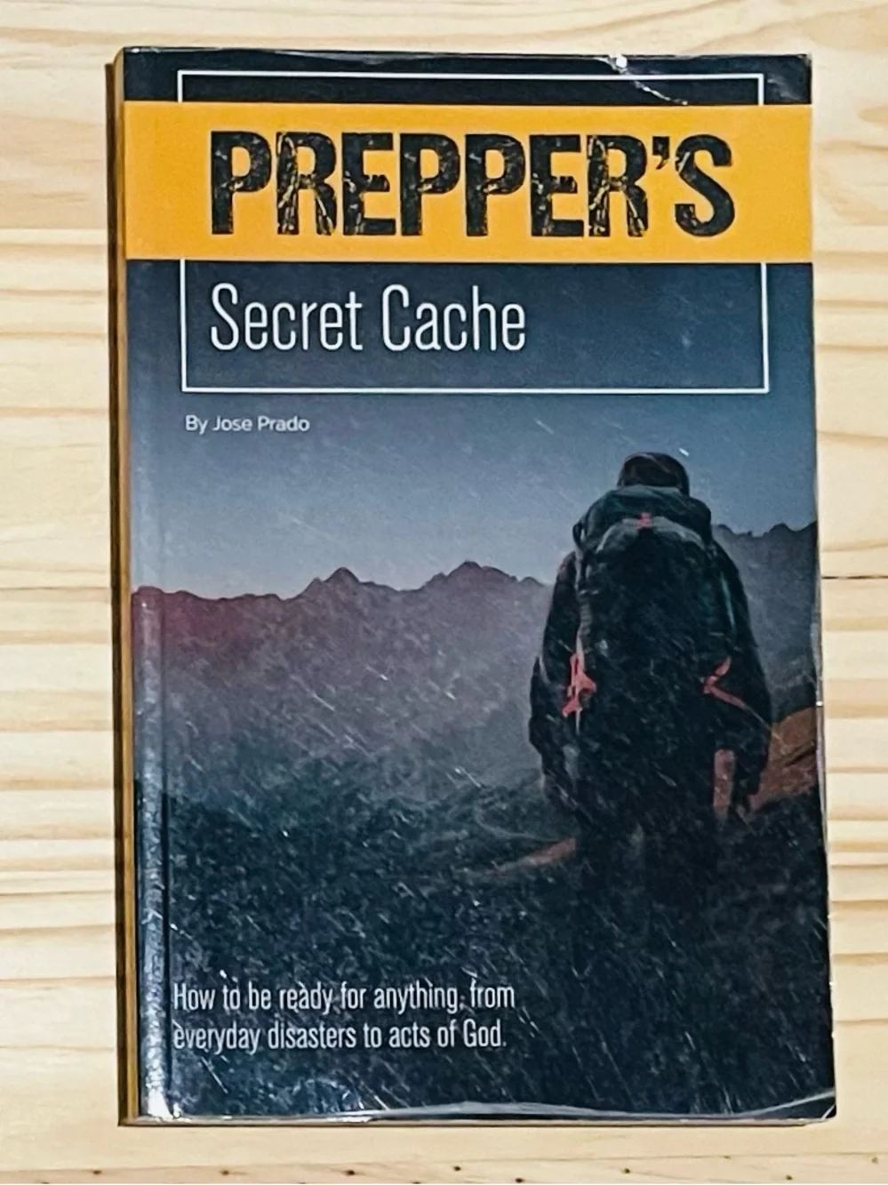 Prepper’s Secret Cache By Jose Prado, Large Print (Man Made Survival, 2019)